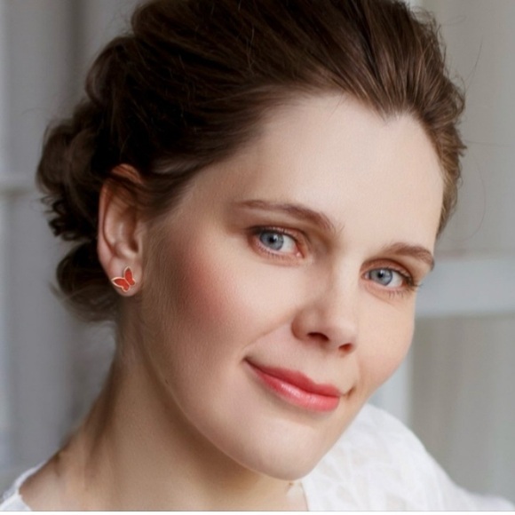 ❤️🦋earrings 🦋❤️ - Picture 3 of 3